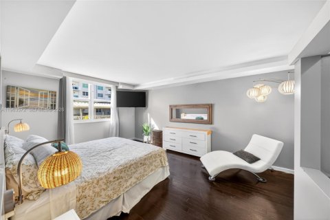 Купить кондоминиум в Холливуд, Флорида 2 спальни, 140.84м2, № 2031398 - фото 23