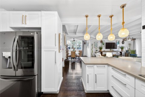 Купить кондоминиум в Холливуд, Флорида 2 спальни, 140.84м2, № 2031398 - фото 4