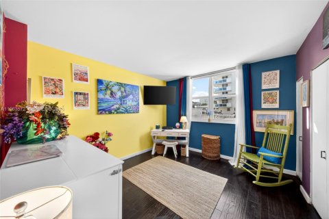 Купить кондоминиум в Холливуд, Флорида 2 спальни, 140.84м2, № 2031398 - фото 22