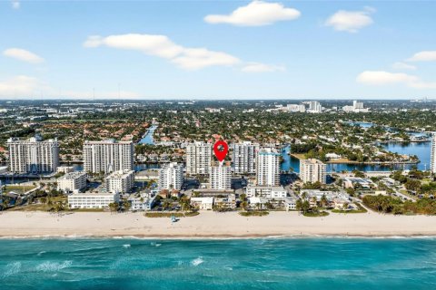 Купить кондоминиум в Холливуд, Флорида 2 спальни, 140.84м2, № 2031398 - фото 9