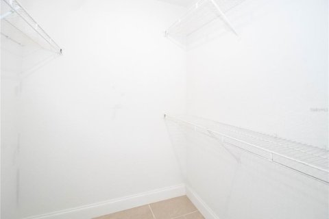 Condo in Orlando, Florida, 2 bedrooms № 2091773 - photo 18