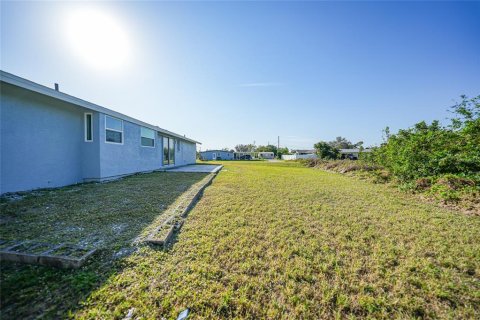 Casa en venta en Port Charlotte, Florida, 2 dormitorios, 111.48 m2 № 1527402 - foto 25