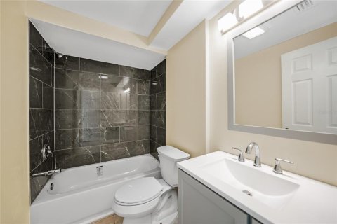 Casa en venta en Port Charlotte, Florida, 2 dormitorios, 111.48 m2 № 1527402 - foto 23