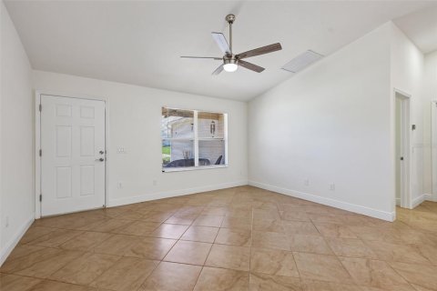 Casa en venta en The Villages, Florida, 3 dormitorios, 129.32 m2 № 2199192 - foto 11