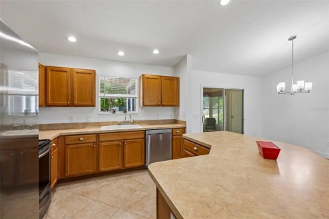 Casa en venta en The Villages, Florida, 3 dormitorios, 129.32 m2 № 2199192 - foto 13