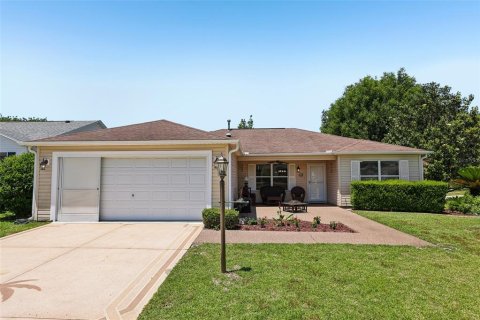 Casa en The Villages, Florida 3 dormitorios, 129.32 m2 № 2199192