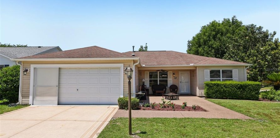 Casa en The Villages, Florida 3 dormitorios, 129.32 m2 № 2199192