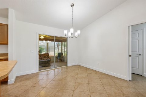 Casa en venta en The Villages, Florida, 3 dormitorios, 129.32 m2 № 2199192 - foto 19
