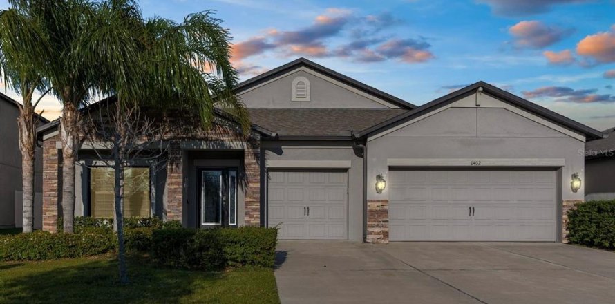 Villa ou maison à Riverview, Floride 4 chambres, 213.58 m2 № 1572307