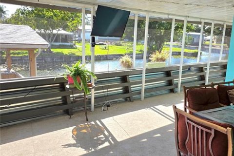 Casa en venta en Okeechobee, Florida, 3 dormitorios, 161 m2 № 1629498 - foto 18