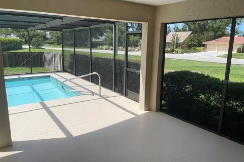 House in Sarasota, Florida 3 bedrooms, 171.78 sq.m. № 1789421 - photo 11