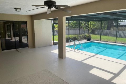 House in Sarasota, Florida 3 bedrooms, 171.78 sq.m. № 1789421 - photo 29