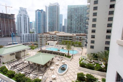Condominio en venta en Miami, Florida, 3 dormitorios, 133.59 m2 № 1772360 - foto 4
