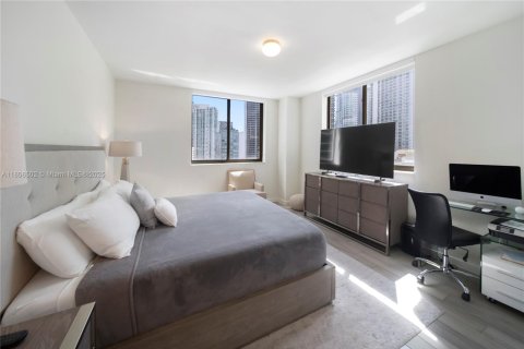Condominio en venta en Miami, Florida, 3 dormitorios, 133.59 m2 № 1772360 - foto 6