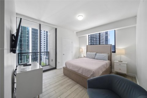 Condominio en venta en Miami, Florida, 3 dormitorios, 133.59 m2 № 1772360 - foto 11