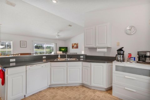 House in Inverness, Florida 4 bedrooms, 158.49 sq.m. № 1614541 - photo 16