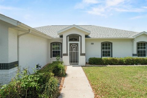 House in Inverness, Florida 4 bedrooms, 158.49 sq.m. № 1614541 - photo 5