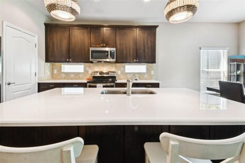 Villa ou maison à vendre à Tampa, Floride: 5 chambres, 323.67 m2 № 1853432 - photo 18