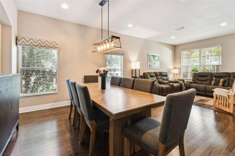Villa ou maison à vendre à Tampa, Floride: 5 chambres, 323.67 m2 № 1853432 - photo 9