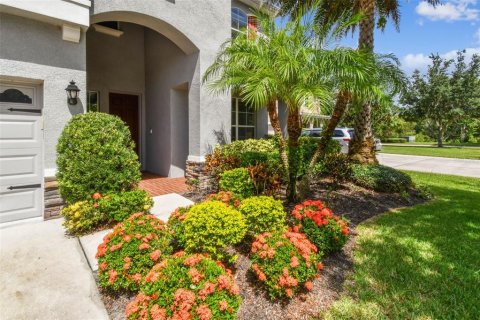 Villa ou maison à vendre à Tampa, Floride: 5 chambres, 323.67 m2 № 1853432 - photo 2