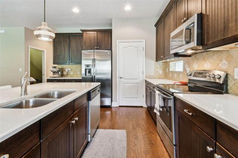 Villa ou maison à vendre à Tampa, Floride: 5 chambres, 323.67 m2 № 1853432 - photo 20
