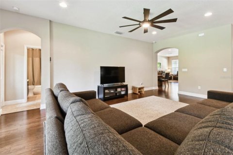 Villa ou maison à vendre à Tampa, Floride: 5 chambres, 323.67 m2 № 1853432 - photo 12