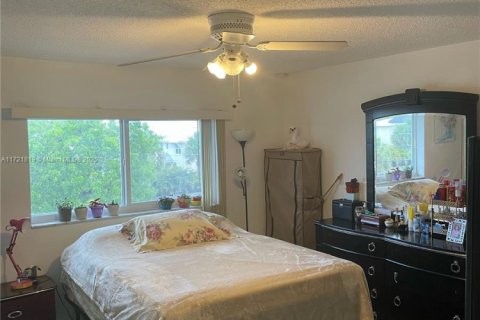 Condominio en venta en Hollywood, Florida, 1 dormitorio, 66.89 m2 № 1937731 - foto 18