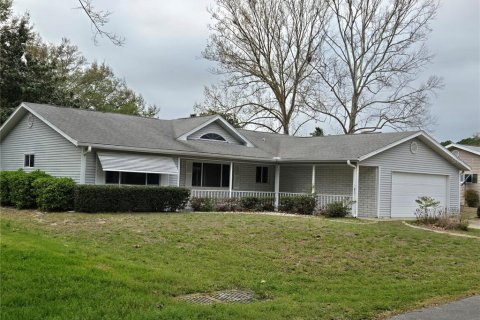 Casa en Ocala, Florida 3 dormitorios, 167.22 m2 № 2136849