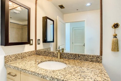 Condominio en venta en Orlando, Florida, 1 dormitorio, 67.82 m2 № 513599 - foto 16