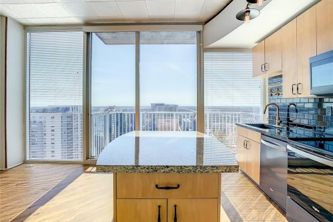 Condominio en venta en Orlando, Florida, 1 dormitorio, 67.82 m2 № 513599 - foto 13