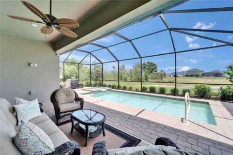 House in Palmetto, Florida 3 bedrooms, 188.5 sq.m. № 1765798 - photo 27