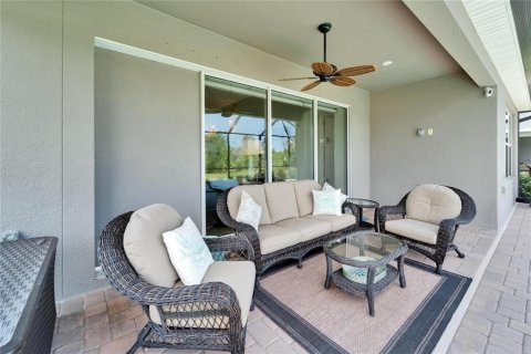 House in Palmetto, Florida 3 bedrooms, 188.5 sq.m. № 1765798 - photo 25