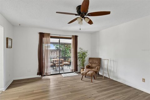 Villa ou maison à vendre à Ormond Beach, Floride: 3 chambres, 169.27 m2 № 2223384 - photo 12