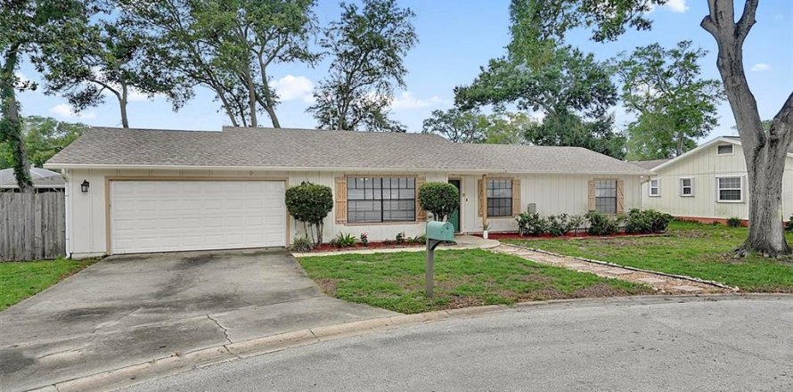 Villa ou maison à Ormond Beach, Floride 3 chambres, 169.27 m2 № 2223384