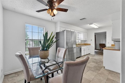 Villa ou maison à vendre à Ormond Beach, Floride: 3 chambres, 169.27 m2 № 2223384 - photo 24