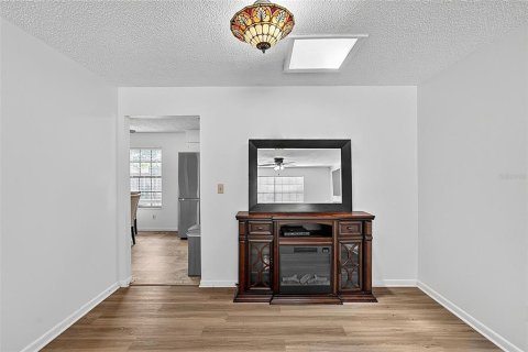 Villa ou maison à vendre à Ormond Beach, Floride: 3 chambres, 169.27 m2 № 2223384 - photo 16