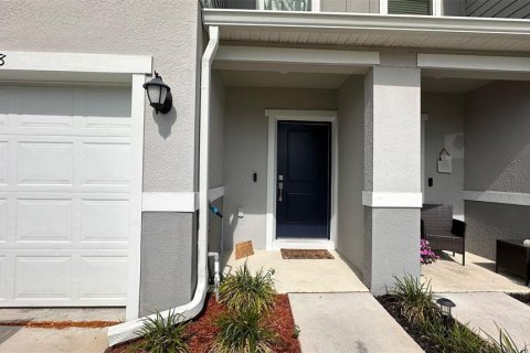 Townhouse in Davenport, Florida 3 bedrooms, 133.31 sq.m. № 1824554 - photo 2