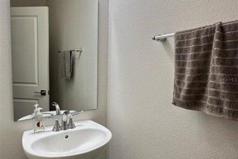 Townhouse in Davenport, Florida 3 bedrooms, 133.31 sq.m. № 1824554 - photo 8