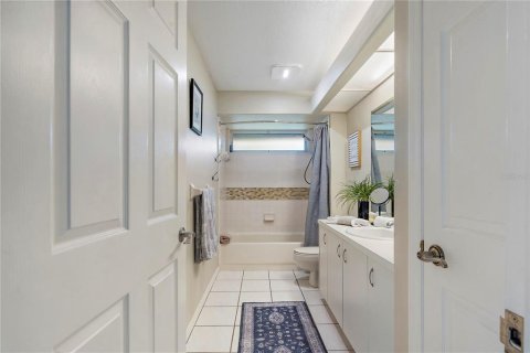 Casa en venta en Holiday, Florida, 3 dormitorios, 204.01 m2 № 1840067 - foto 24