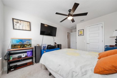 Casa en venta en Dade City, Florida, 4 dormitorios, 223.43 m2 № 1917036 - foto 18