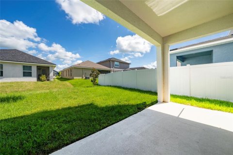 Casa en venta en Dade City, Florida, 4 dormitorios, 223.43 m2 № 1917036 - foto 30