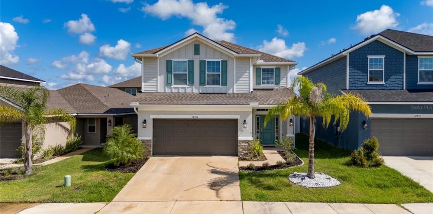 Casa en Dade City, Florida 4 dormitorios, 223.43 m2 № 1917036