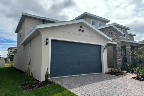 Снять в аренду виллу или дом в Миннеола, Флорида 9 комнат, 195.09м2, № 1899475 - фото 2