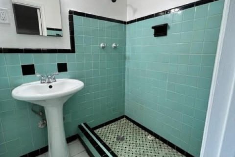 Apartamento en alquiler en Fort Lauderdale, Florida, 1 dormitorio, 69.68 m2 № 1168765 - foto 1