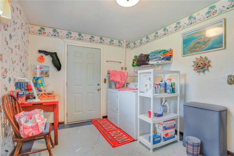 Casa en venta en Gainesville, Florida, 3 dormitorios, 270.81 m2 № 1547248 - foto 26