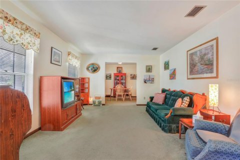 Casa en venta en Gainesville, Florida, 3 dormitorios, 270.81 m2 № 1547248 - foto 5