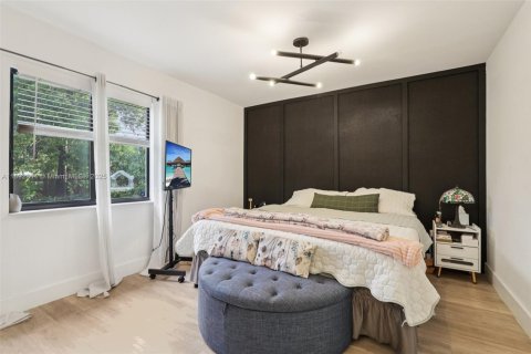 Casa en venta en North Miami, Florida, 3 dormitorios, 121.14 m2 № 1945637 - foto 21