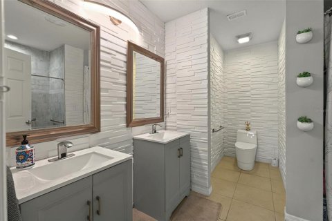 Купить виллу или дом в Хейнс-Сити, Флорида 3 комнаты, 162.58м2, № 1751908 - фото 27