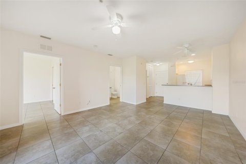 Copropriété à vendre à Punta Gorda, Floride: 2 chambres, 85.84 m2 № 2233785 - photo 2