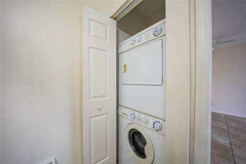 Copropriété à vendre à Punta Gorda, Floride: 2 chambres, 85.84 m2 № 2233785 - photo 14